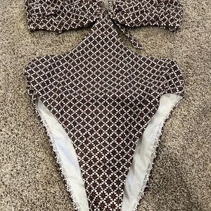 Cupshe Women's One Piece in Brown and White Geometric